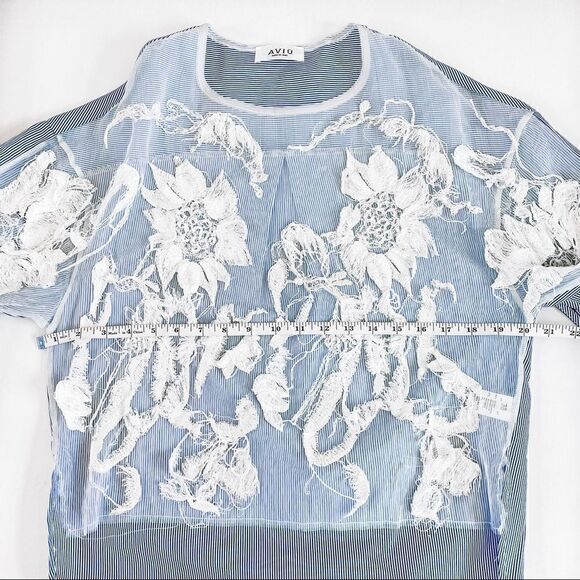 Blue Floral Embroidered Blouse - Picture 7 of 8